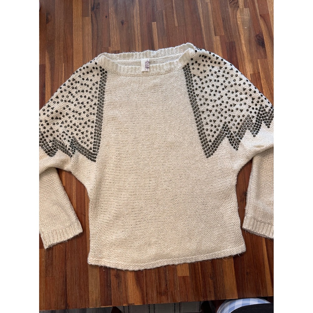 Francesca Studded Batwing Sweater Women M/L Cream Excellent Edgy Knit
